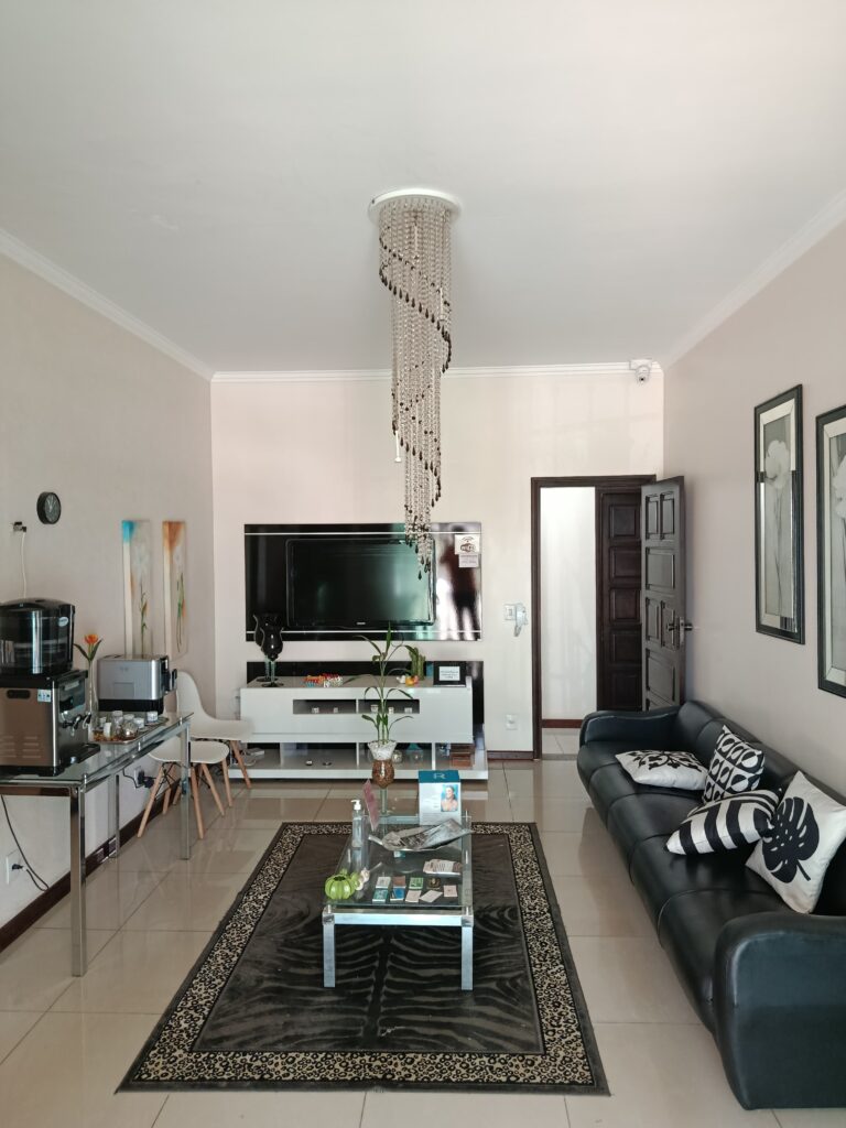 f18b7245-c0ae-413f-a326-01e39976278d